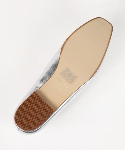 BARCLAY(バークレー)の「BARCLAY(バークレー)アウトステッチVカットシューズ(パンプス・レディース・シルバー/ブラック/スカイブルー/ベージュ/ピンクゴールド・22cm/22.5cm/23cm/23.5cm/24cm/24.5cm)」の17枚目の写真