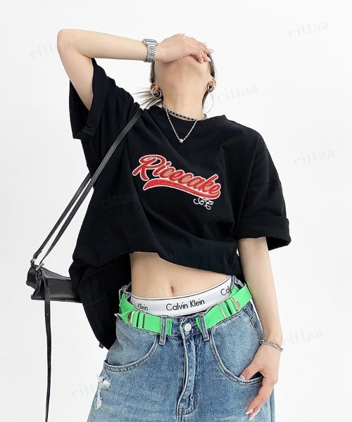 Dalfwin（ダールフィン）の「韓国ファッション Ricecakeレトロ刺繍ロゴ半袖Tシャツ（Tシャツ/カットソー・レディース・ブラック/ホワイト・FREE）」の11枚目の写真