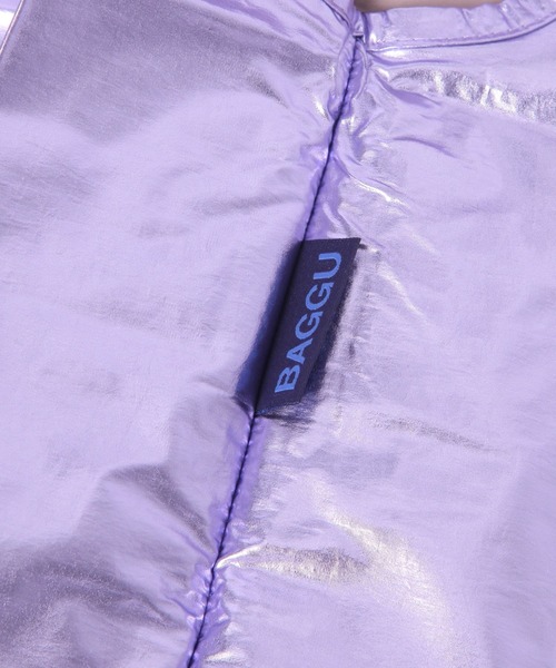 BAGGU（バグー）の「【BAGGU(バグゥ)】メタリックSTANDARD（エコバッグ/サブバッグ・レディース・ライトブルー/ライトピンク/ピンク・0）」の13枚目の写真