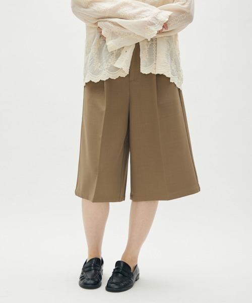 full/fill.(フルフィル)の「tuck half pants / タックハーフパンツ(その他パンツ・レディース・ブラック/ベージュ・FREE)」の8枚目の写真