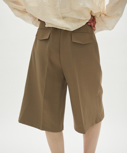 full/fill.(フルフィル)の「tuck half pants / タックハーフパンツ(その他パンツ・レディース・ブラック/ベージュ・FREE)」の11枚目の写真