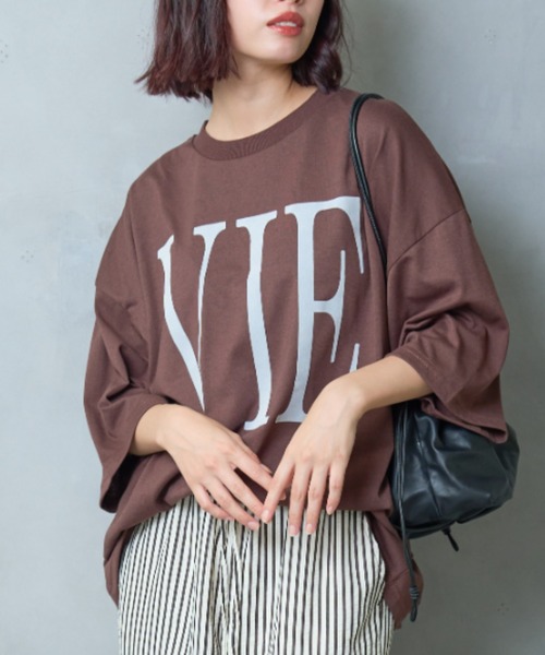 A.D.C.L.(エーディーシーエル)の「フロッキービッグロゴプリント ビッグシルエットTシャツ(Tシャツ/カットソー・レディース・ブラック/オートミール/イエロー/ブラウン・M/L)」の3枚目の写真