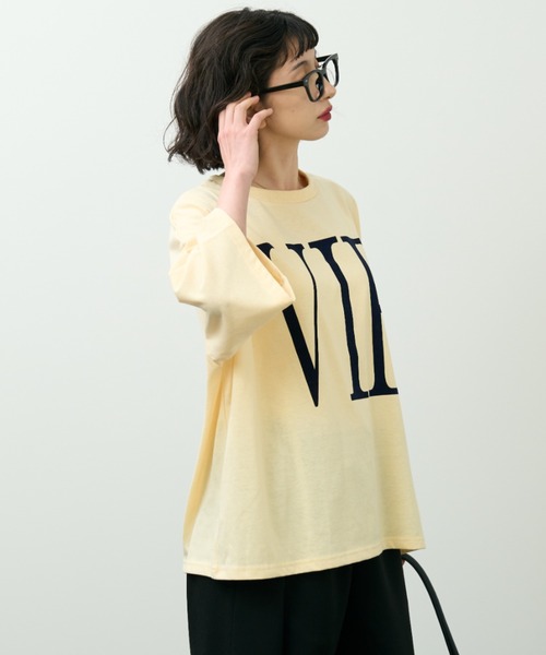 A.D.C.L.（エーディーシーエル）の「フロッキービッグロゴプリント ビッグシルエットTシャツ（Tシャツ/カットソー・レディース・ブラック/オートミール/イエロー・M/L）」の11枚目の写真