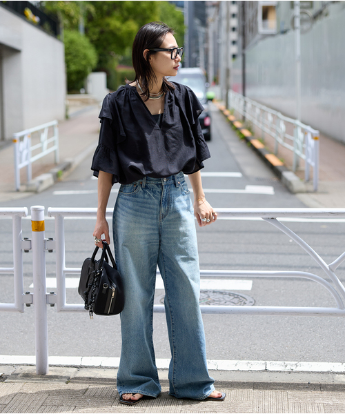 JOURNAL STANDARD(ジャーナルスタンダード)の「《追加》ソフトクロスフリルスリーブブラウス(シャツ/ブラウス・レディース・ブラック/ブラウン・FREE)」の10枚目の写真