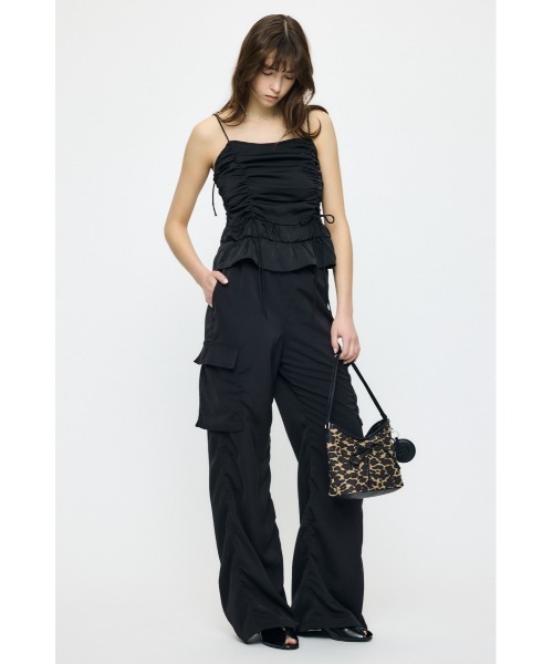 MOUSSY（マウジー）の「SATIN CARGO パンツ（その他パンツ・レディース・アイボリー/ブラック/カーキ・1/2）」の6枚目の写真