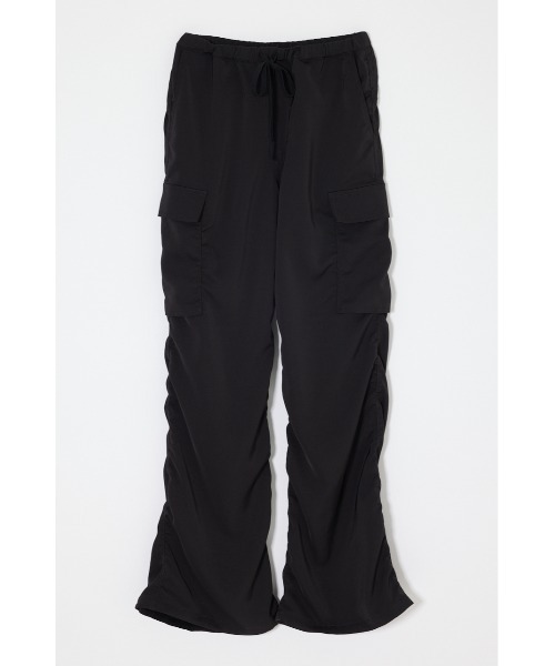 MOUSSY（マウジー）の「SATIN CARGO パンツ（その他パンツ・レディース・アイボリー/ブラック/カーキ・1/2）」の9枚目の写真