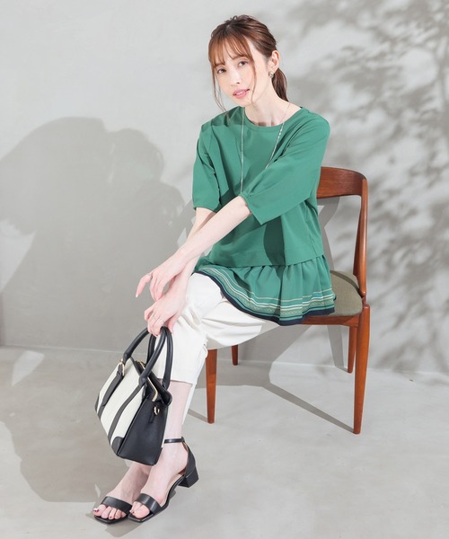 GLACIER lusso（グラシアルッソ）の「【美冷・接触冷感・ＵＶカット・遮熱】裾スカーフ柄レイヤード風トップス（Tシャツ/カットソー・レディース・グリーン/ネイビー/グレイッシュベージュ・S/L/M/LL）」の11枚目の写真