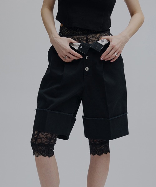 Ameri(アメリ)の「LACE BIKER PANTS(その他パンツ・レディース・ブラック/ホワイト・MEDIUM/SMALL)」の5枚目の写真
