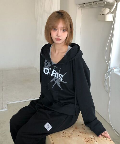 COIRIS_(コイリス)の「アイヴンワイドスウェットパンツ(スウェットパンツ・レディース・ブラック・SMALL/LARGE)」の6枚目の写真