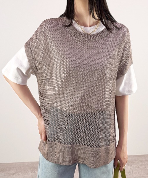 CLOTHY(クロシィ)の「【ラフに着こなす、夏の軽やかニット】ルーズメッシュニットトップス(ベスト・レディース・ブラウン/グレー/レッド/グリーン・FREE)」の1枚目の写真