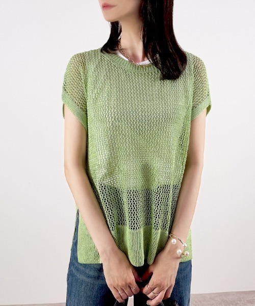 CLOTHY(クロシィ)の「【ラフに着こなす、夏の軽やかニット】ルーズメッシュニットトップス(ベスト・レディース・ブラウン/グレー/レッド/グリーン・FREE)」の22枚目の写真
