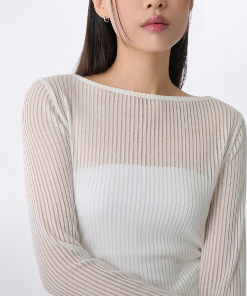 MUSINSA STANDARD WOMAN（ムシンサスタンダードウーマン）の「ウィメンズバーティカルシアーボートネック長袖Tシャツ[アイボリー]（Tシャツ/カットソー・レディース・その他・SMALL/X-SMALL/MEDIUM/LARGE）」の3枚目の写真