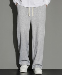 by LEGNA（バイレグナ）の「メンズスウェットワイドパンツ（スウェットパンツ）」