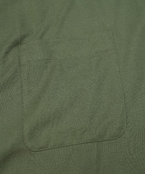 Dulcamara(ドゥルカマラ)の「コットンビエラワイドBOXシャツ(シャツ/ブラウス・メンズ・ライトグレー/ブラック/グリーン・1/0)」の20枚目の写真