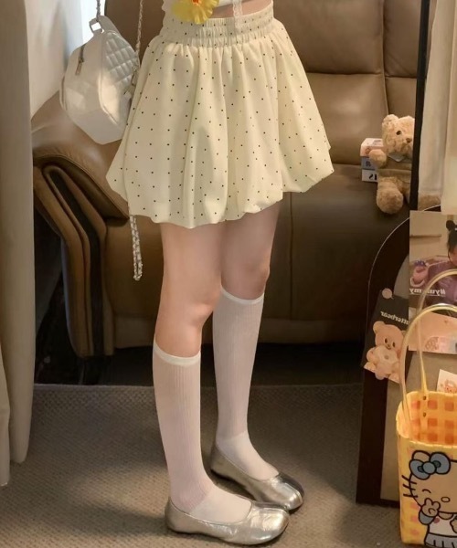 Teem Store（チームストア）の「【インパン付き】ドット柄バルーンミニスカート　ブラック　アイボリー（スカート・レディース・ブラック・M/S）」の6枚目の写真