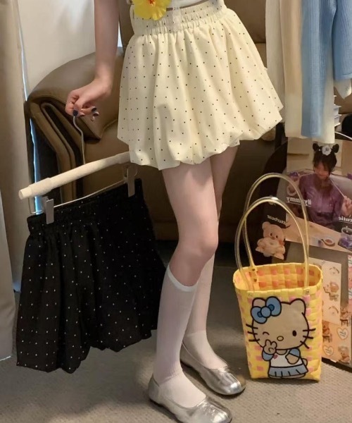 Teem Store（チームストア）の「【インパン付き】ドット柄バルーンミニスカート　ブラック　アイボリー（スカート・レディース・ブラック・M/S）」の9枚目の写真