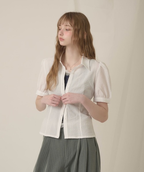 hazyl(ヘイジル)の「W button puff sleeves shirt / ダブルボタンパフスリーブシャツ(シャツ/ブラウス・レディース・ホワイト/ネイビー・フリー)」の8枚目の写真
