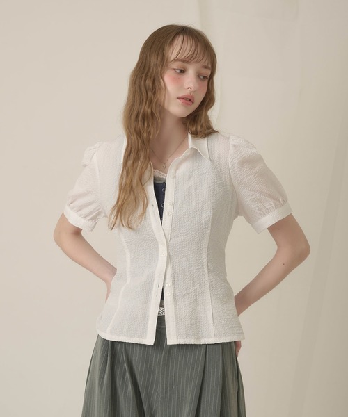 hazyl(ヘイジル)の「W button puff sleeves shirt / ダブルボタンパフスリーブシャツ(シャツ/ブラウス・レディース・ホワイト/ネイビー・フリー)」の9枚目の写真