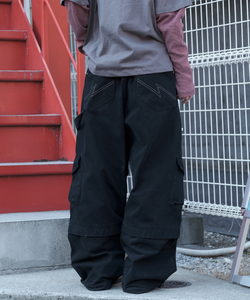 SUPERSUB(スーパーサブ)の「ドロップバランスストラクチャーカーゴパンツ - ブラック(その他パンツ・レディース・その他・MEDIUM/LARGE)」の7枚目の写真