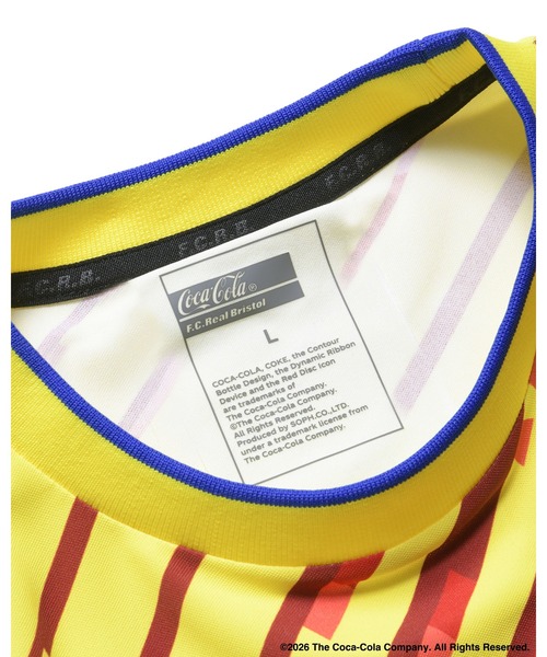 F.C.Real Bristol(エフシーレアルブリストル)の「Coca-Cola RETRO GAME SHIRT(Tシャツ/カットソー・メンズ・グリーン/ブラック/ライトブルー/ホワイト/ネイビー/イエロー・SMALL/XX-LARGE/X-LARGE/LARGE/MEDIUM)」の11枚目の写真