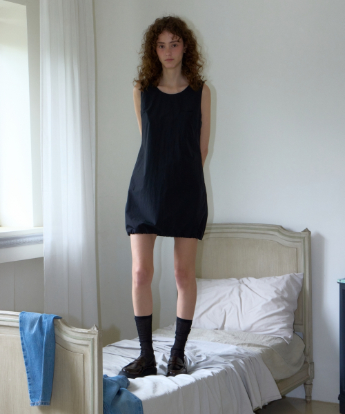 UNNOUT(アナウト)の「LITTLE BLACK DRESS(ワンピース・レディース・その他・SMALL/MEDIUM)」の3枚目の写真