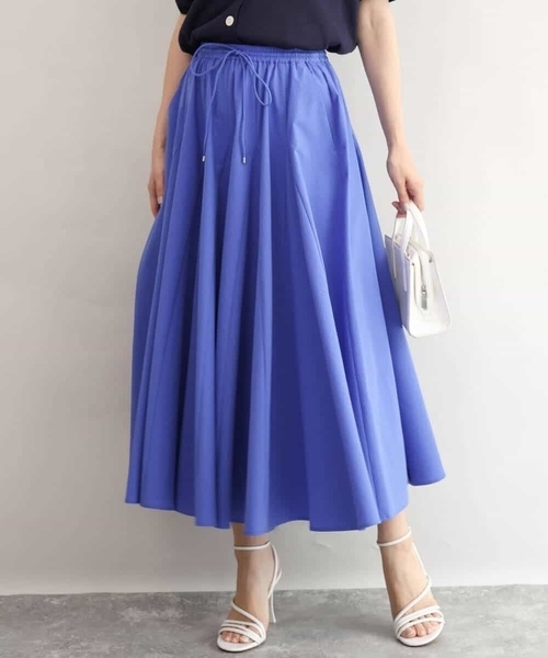 MK MICHEL KLEIN（エムケーミッシェルクラン）の「[撥水/UVカット/洗える]ボリュームフレアスカート（スカート・レディース・ネイビー/ブルー・38）」の17枚目の写真