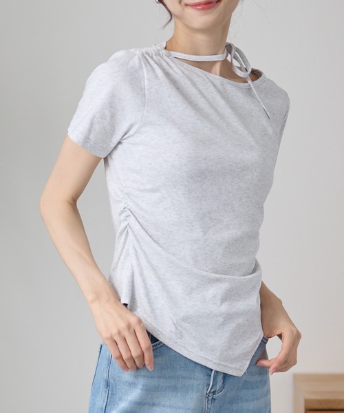 DAYRA(デイラ)の「シャーリング サイドリボン 半袖 カットソー トップス(Tシャツ/カットソー・レディース・グレー/ブラック/ホワイト・FREE)」の3枚目の写真