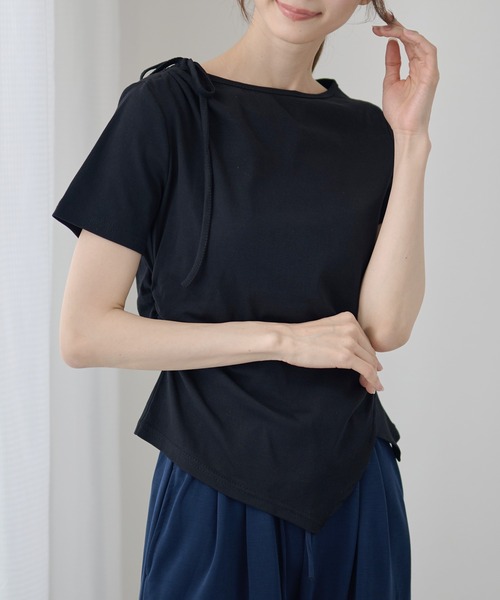 DAYRA(デイラ)の「シャーリング サイドリボン 半袖 カットソー トップス(Tシャツ/カットソー・レディース・グレー/ブラック/ホワイト・FREE)」の5枚目の写真