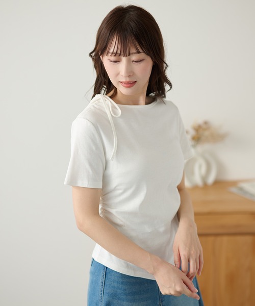 DAYRA(デイラ)の「シャーリング サイドリボン 半袖 カットソー トップス(Tシャツ/カットソー・レディース・グレー/ブラック/ホワイト・FREE)」の11枚目の写真