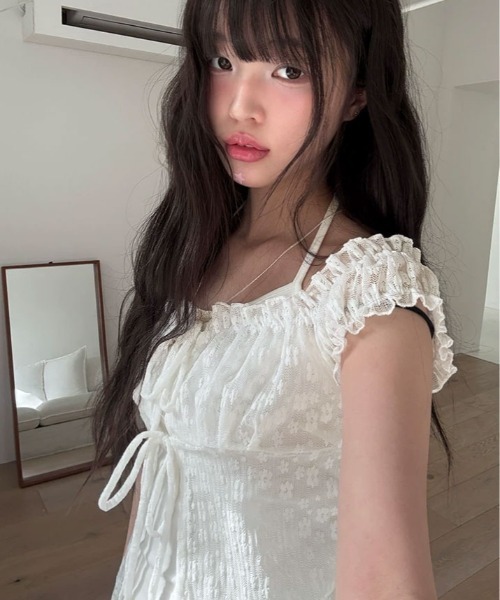 kirakiraShop(キラキラショップ)の「フェイク レイヤード 花柄レース ギャザー トップス ノースリーブ(Tシャツ/カットソー・レディース・ライトイエロー/ホワイト/ブルー・FREE)」の13枚目の写真