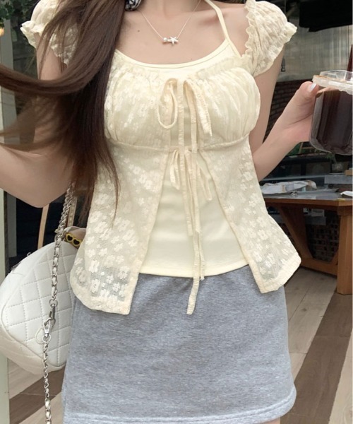 kirakiraShop(キラキラショップ)の「フェイク レイヤード 花柄レース ギャザー トップス ノースリーブ(Tシャツ/カットソー・レディース・ライトイエロー/ホワイト/ブルー・FREE)」の8枚目の写真