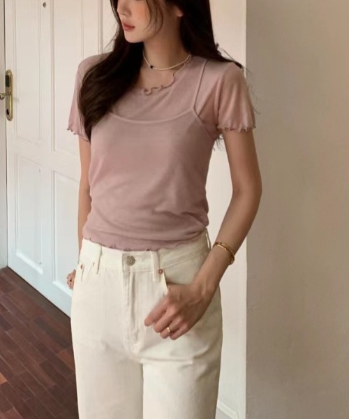 LUCPY(ラクピー)の「シアーレイヤード風メロートップス 半袖 フェミニン きれいめ(その他トップス・レディース・ピンク/ホワイト・FREE)」の4枚目の写真