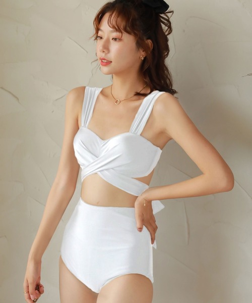 TeddyShop(テディショップ)の「クロスバンド×バックリボンハイウエストビキニ+フレアスカート 上下3点セット レディース水着(水着・レディース・ブラック/ホワイト/ブラウン・LL/L/M)」の9枚目の写真
