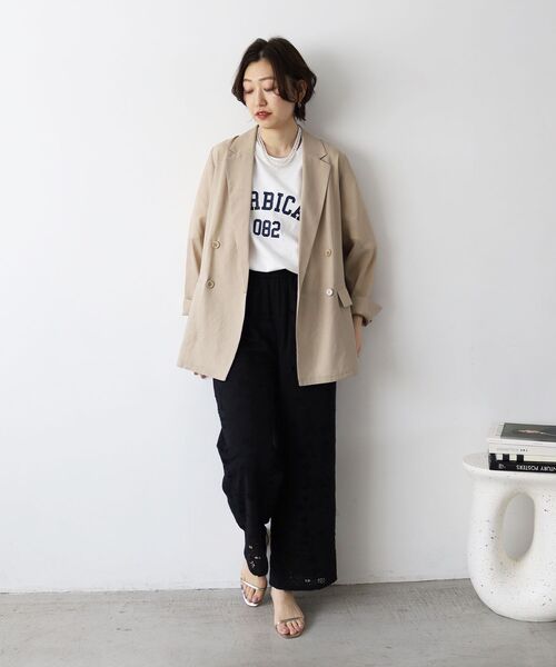 le.coeur blanc（ルクールブラン）の「《WEB限定》カレッジロゴオーバーTシャツ（Tシャツ/カットソー・レディース・グレイッシュベージュ/ネイビー/ダークグリーン/オフホワイト・38）」の12枚目の写真