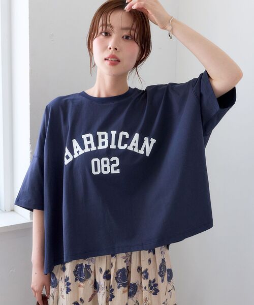 le.coeur blanc（ルクールブラン）の「《WEB限定》カレッジロゴオーバーTシャツ（Tシャツ/カットソー・レディース・グレイッシュベージュ/ネイビー/ダークグリーン/オフホワイト・38）」の16枚目の写真