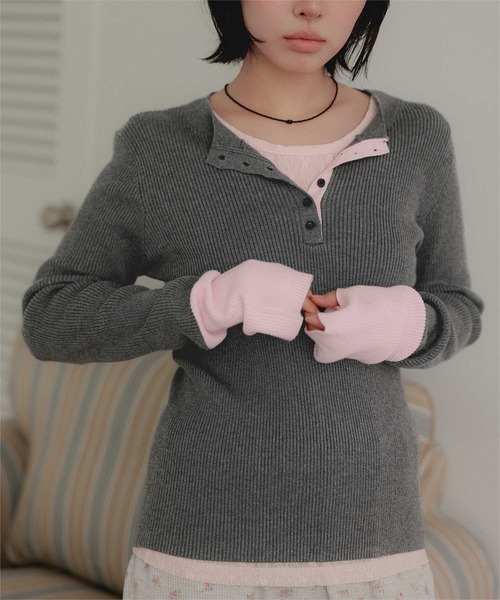 miette(ミエット)の「ヘンリーネック配色フィンガーリブニット(ニット/セーター・レディース・チャコール/ブラウン/ブラック/ライトグレー・FREE)」の17枚目の写真