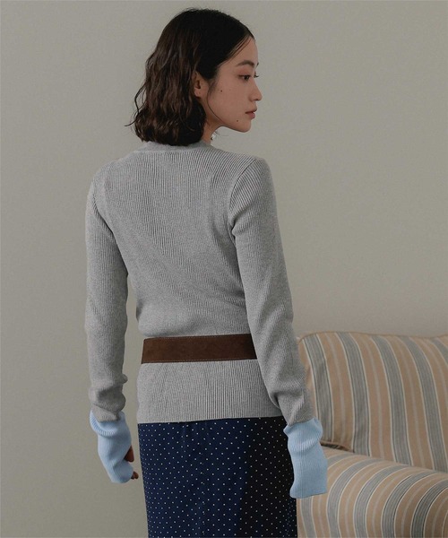 miette(ミエット)の「ヘンリーネック配色フィンガーリブニット(ニット/セーター・レディース・チャコール/ブラウン/ブラック/ライトグレー・FREE)」の13枚目の写真