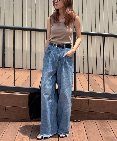 ISOOK（アイスー）の「【ISOOK / アイスー】カップ付きスクエアネックリブタンクトップ / ブラトップ インナー ボーダー 無地 ZOZOTOWN限定（タンクトップ・レディース・モカ/ブラック・FREE）」の18枚目の写真