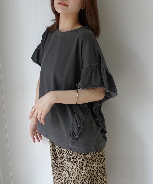 CORNERS(コーナーズ)の「ドライタッチピグメント加工ラッフルスリーブTシャツ(Tシャツ/カットソー・レディース・ブルー/パープル/グレイッシュベージュ/ピンク/チャコールグレー/ミント・FREE)」の7枚目の写真