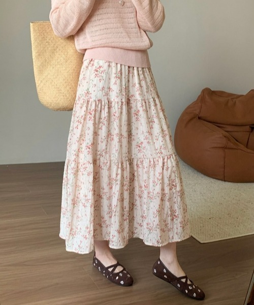 gossip!ロサンゼルス(ゴシップロサンゼルス)の「【Y2Kガーリー】小花柄ティアードロングスカート フラワープリント フレアスカート ウエストゴム(スカート・レディース・ピンク系その他・FREE)」の8枚目の写真