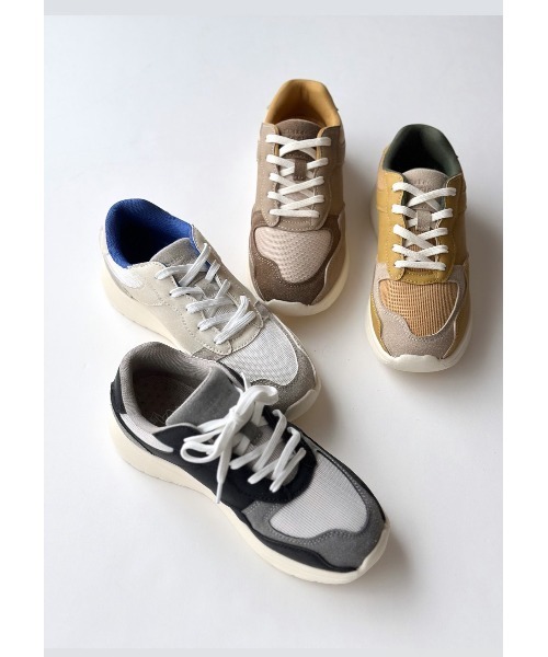 Shake・In cloak(シェイクインクローク)の「ライトスニーカー(スニーカー・レディース・ネイビー/ブラック/Mustard/ホワイト/ベージュ・M/L/LL/S)」の16枚目の写真