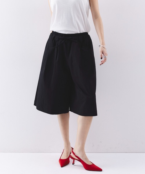 HANNE(アン)の「ギャザーイージーバミューダパンツ(その他パンツ・レディース・ホワイト/ベージュ/ブラック・FREE)」の16枚目の写真