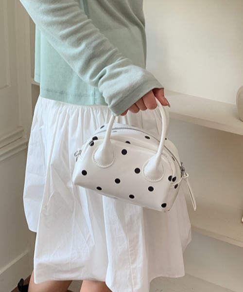 mebole（メボレ）の「dot mini boston bag（ショルダーバッグ・レディース・ホワイト/ブラック・FREE）」の2枚目の写真
