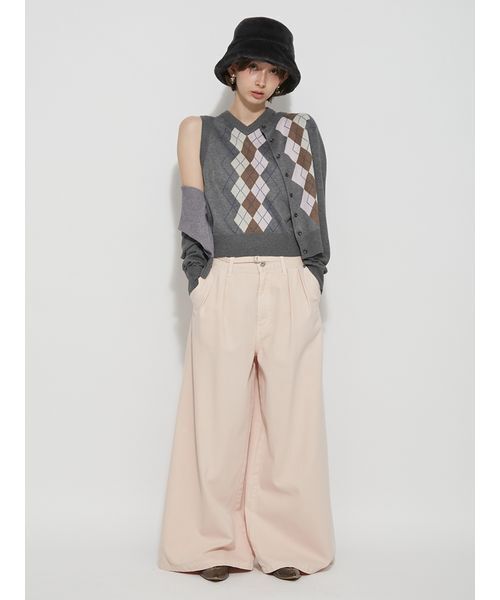 FURFUR(ファーファー)の「タックワイドデニムパンツ(デニムパンツ・レディース・ライトグレー/インディゴブルー/ライトピンク/サックスブルー・1/0)」の15枚目の写真