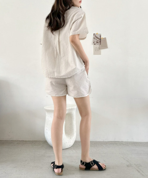 TREOVER(トレオーバー)の「程良いラフさとトレンド感を兼ね備えたストライプハーフパンツ(その他パンツ・レディース・ブルー系1/アイボリー系・FREE)」の10枚目の写真