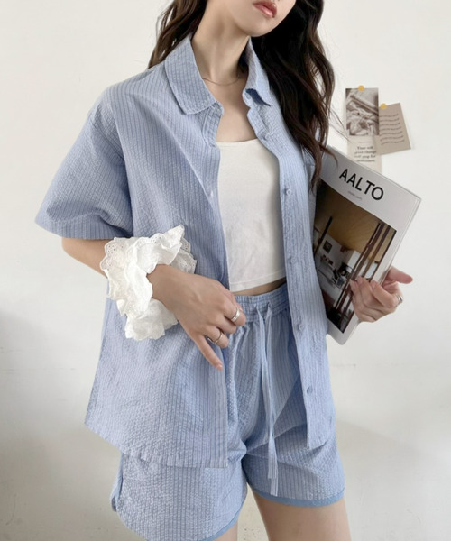 TREOVER(トレオーバー)の「程良いラフさとトレンド感を兼ね備えたストライプハーフパンツ(その他パンツ・レディース・ブルー系1/アイボリー系・FREE)」の12枚目の写真