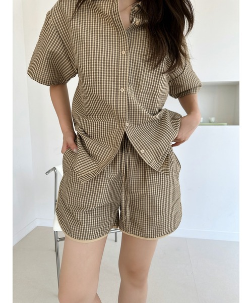 TREOVER(トレオーバー)の「程良いラフさとトレンド感を兼ね備えたストライプハーフパンツ(その他パンツ・レディース・ブルー系1/アイボリー系・FREE)」の19枚目の写真