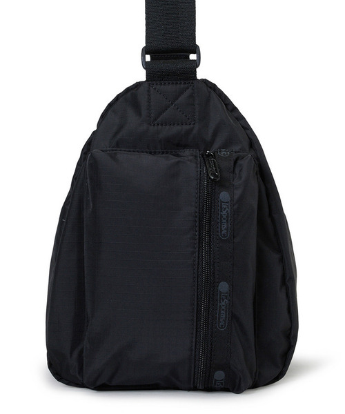 LeSportsac(レスポートサック)の「CARGO SHOULDER BAG リサイクルドブラックJP(ショルダーバッグ・レディース・ブラック・FREE)」の6枚目の写真