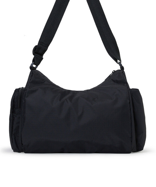 LeSportsac(レスポートサック)の「CARGO SHOULDER BAG リサイクルドブラックJP(ショルダーバッグ・レディース・ブラック・FREE)」の7枚目の写真