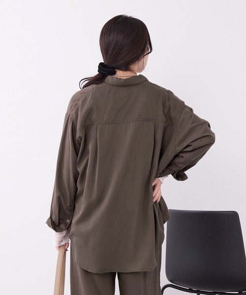 MICA&DEAL（マイカ＆ディール）の「フィブリル2WAYシャツ〈セットアップ対応〉（シャツ/ブラウス・レディース・ブラウン/チャコールグレー/ベージュ・FREE）」の12枚目の写真